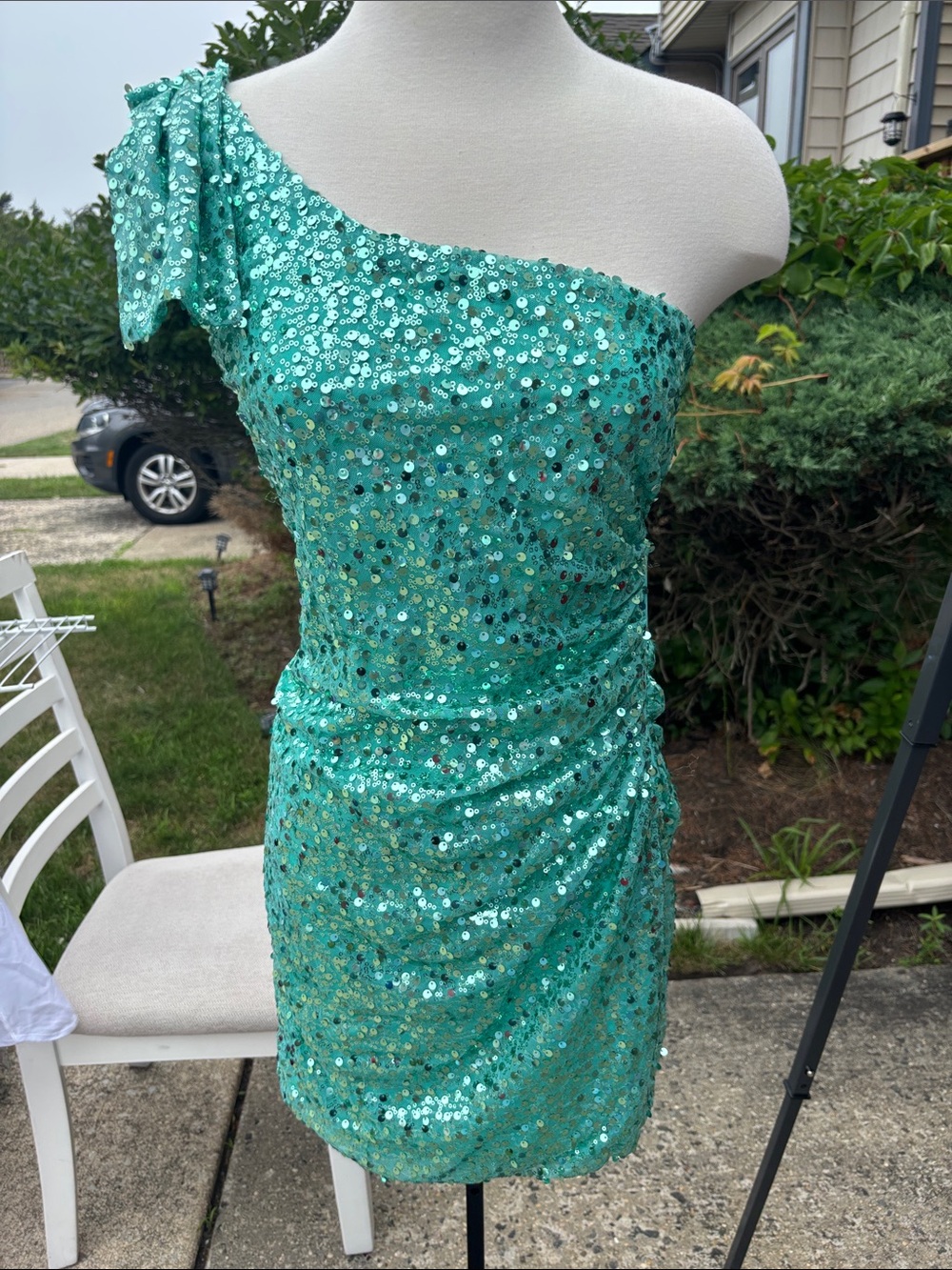 City Triangles One-Shoulder Sequin Mini Dress in Teal Green